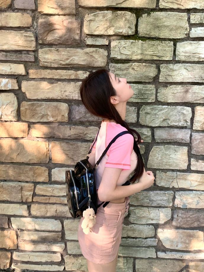 片单主题配图 · 校园氛围一角 · 连播